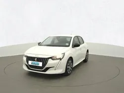 Blanc Utilisé 2023 Peugeot 208 S Citadine | 12 990 € (Prix juste)
