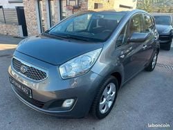 Gris Utilisé 2011 Kia Venga Premium Citadine | 5 990 €