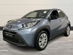 Gris Utilisé 2024 Toyota Aygo X SUV | 15 990 €