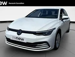 Blanc Utilisé 2021 VW Golf VIII Life Berline | 19 690 € (Bon prix)