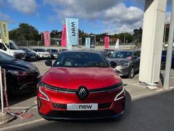 Rouge Utilisé 2022 Renault Mégane Techno Berline | 22 990 € (Bon prix)