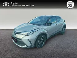 Utilisé 2023 Toyota C-HR Design SUV | 25 990 € (Prix juste)
