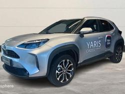 Gris Utilisé 2025 Toyota Yaris Cross Design SUV | 29 790 € (Prix assez cher)