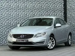 Gris Utilisé 2016 Volvo S60 Dynamic Berline | 11 950 €