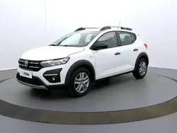 Blanc Utilisé 2022 Dacia Sandero Essentiel Citadine | 11 990 € (Bon prix)