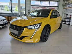 Jaune Utilisé 2021 Peugeot 208 GT Citadine | 17 900 € (Prix assez cher)