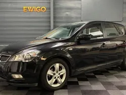 Noir Utilisé 2013 Kia Ceed Active Berline | 4 990 € (Bon prix)
