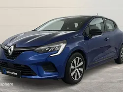 Bleu Utilisé 2023 Renault Clio V Equilibre Berline | 16 499 € (Prix juste)