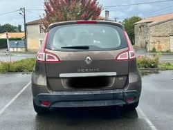 Brun Utilisé 2010 Renault Scénic III Expression Monospace | 3 100 € (Prix juste)