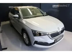 Gris Utilisé 2023 Skoda Scala Ambition Citadine | 23 480 € (Prix juste)
