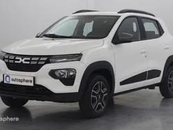 Blanc Utilisé 2023 Dacia Spring Expression Citadine | 10 999 € (Prix juste)