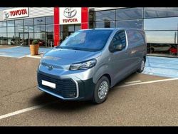 Utilisé 2024 Toyota Proace Van | 35 250 € (Prix assez cher)
