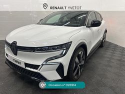 Blanc Occasion 2022 Renault Megane E-Tech Techno Berline | 22 990 € (Prix assez cher)
