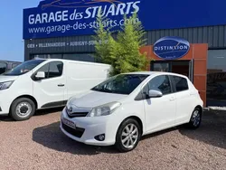 Blanc Utilisé 2014 Toyota Yaris Berline | 5 880 € (Prix cher)