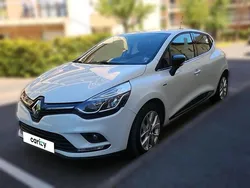 Blanc Utilisé 2019 Renault Clio IV LIMITED Berline | 9 690 € (Super prix)