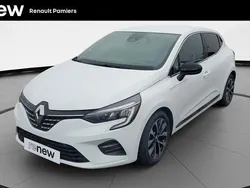 Blanc Utilisé 2023 Renault Clio V Techno Citadine | 16 900 € (Prix juste)