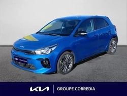 Bleu azur métallisé Occasion 2022 Kia Rio GT-Line Berline | 15 990 € (Prix juste)