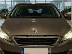 Utilisé 2014 Peugeot 308 Berline | 9 900 € (Super prix)