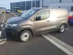 Gris Utilisé 2023 Citroën Berlingo Monospace | 18 290 €