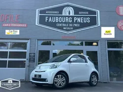 Gris Utilisé 2009 Toyota iQ Citadine | 10 990 €