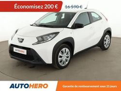 Blanc Occasion 2022 Toyota Aygo X SUV | 16 390 € (Prix assez cher)