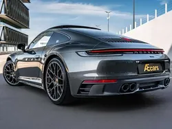 Vert Utilisé 2020 Porsche 911 Carrera 4S Sport Coupé | 124 950 € (Super prix)