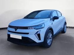 Blanc nacre / toit noir Occasion 2025 Renault Captur Evolution SUV | 18 490 € (Bon prix)