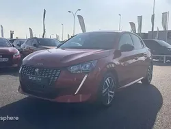 Rouge Utilisé 2023 Peugeot 208 Allure Citadine | 14 999 € (Prix juste)