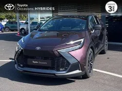 Utilisé 2024 Toyota C-HR SUV | 30 990 € (Prix juste)