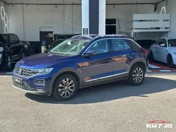 Bleu Utilisé 2020 VW T-Roc SUV | 23 490 € (Prix juste)