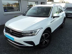 Blanc Utilisé 2023 VW Tiguan Match SUV | 36 690 € (Prix juste)