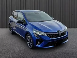 Bleu Nouvelle 2025 Renault Clio V Citadine | 17 490 € (Bon prix)