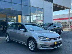 Utilisé 2015 VW Golf VII LOUNGE Berline | 13 590 € (Prix juste)