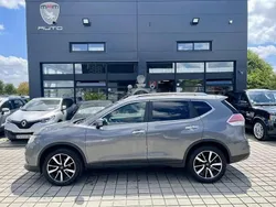 Gris Utilisé 2015 Nissan X-Trail Acenta SUV | 12 990 € (Prix juste)