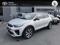 Silky silver m Utilisé 2023 Kia Stonic GT-Line SUV | 21 890 € (Prix juste)