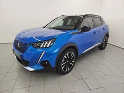 Bleu Utilisé 2020 Peugeot e-2008 GT SUV | 18 990 € (Prix juste)