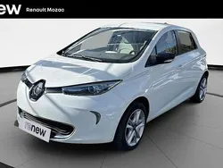 Blanc Utilisé 2018 Renault Zoe Zen Citadine | 7 490 € (Prix assez cher)