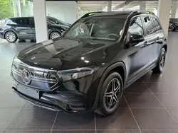 Noir Utilisé 2024 Mercedes EQB250 AMG SUV | 42 950 € (Prix juste)