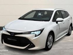 Blanc Utilisé 2022 Toyota Corolla Business Edition Break | 22 999 € (Prix assez cher)