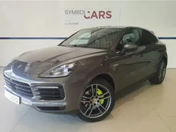 Gris Utilisé 2021 Porsche Cayenne SUV | 76 900 € (Prix juste)