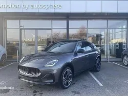 Gris Utilisé 2025 Maserati Grecale Folgore SUV | 92 990 €