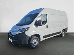 Blanc Nouvelle 2024 Opel Movano S Van | 34 990 € (Prix juste)