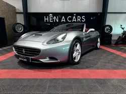 Gris Utilisé 2010 Ferrari California Cabriolet | 109 990 €