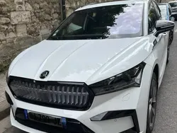 Blanc Utilisé 2022 Skoda Enyaq iV SportLine SUV | 36 250 € (Prix juste)