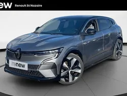 Gris Utilisé 2023 Renault Mégane Techno Berline | 27 990 € (Prix juste)