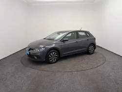 Gris Utilisé 2024 VW Polo S Berline | 19 990 € (Prix juste)
