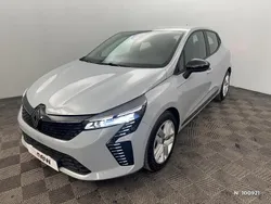 Gris Utilisé 2024 Renault Clio V Evolution Citadine | 17 990 € (Prix assez cher)