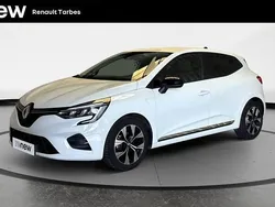 Blanc Utilisé 2023 Renault Clio V Evolution Citadine | 14 999 € (Prix juste)