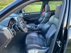 Utilisé 2015 Porsche Cayenne SUV | 43 000 € (Prix assez cher)