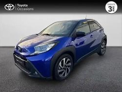 Biton bleu genièvre métal/toit noir Utilisé 2024 Toyota Aygo X Design SUV | 16 290 €
